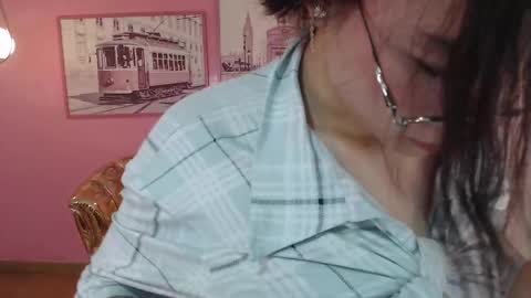 TIFFANY online show from January 9, 2:07 pm