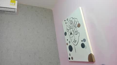 tiffany_mendez online show from September 29, 12:04 pm