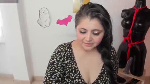 TiffanyAmazing online show from October 8, 1:39 pm