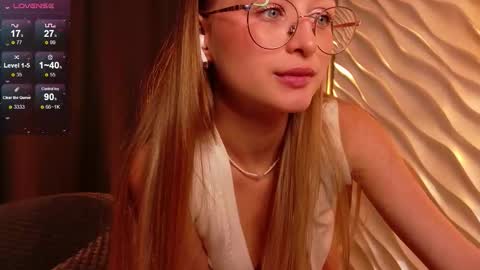 Tiffany online show from November 19, 3:11 pm