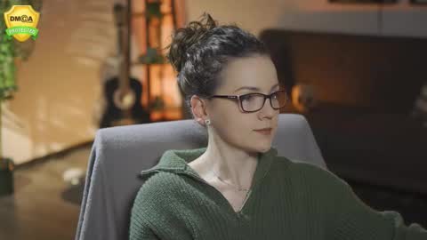 tiffanyriox online show from March 10, 12:48 am