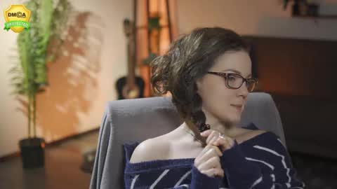 tiffanyriox online show from February 10, 12:57 am