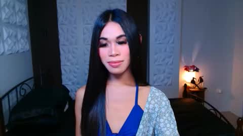 tiffanythebigcock online show from November 1, 1:32 pm