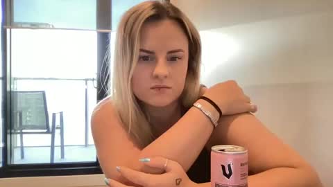 Lexi online show from March 6, 7:58 am