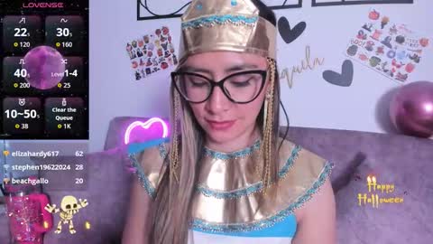 TILA TEQUILA online show from October 30, 3:45 pm