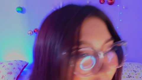 Tila Tequila online show from January 5, 3:53 am