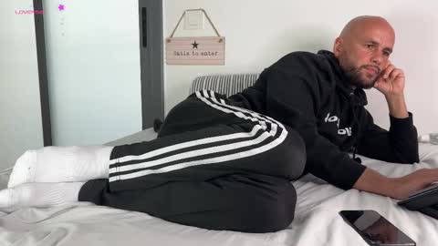 Tim Beard online show from March 29, 4:52 pm