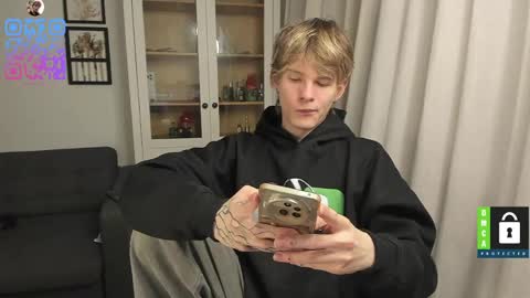 Tim online show from April 23, 8:54 pm