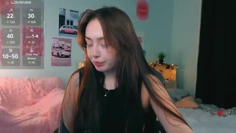 Mia online show from January 7, 7:41 pm