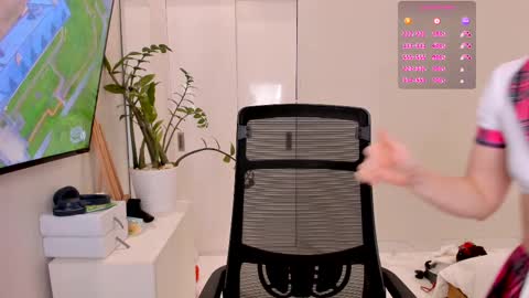 Timis but I prefer you whisper to my ear my girl online show from February 23, 4:17 am