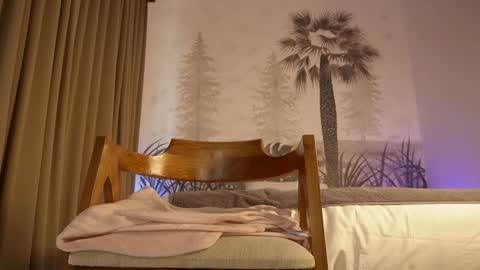 Timis but I prefer you whisper to my ear my girl online show from September 13, 2:47 am