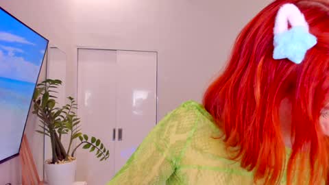 Timis but I prefer you whisper to my ear my girl online show from January 31, 1:33 am