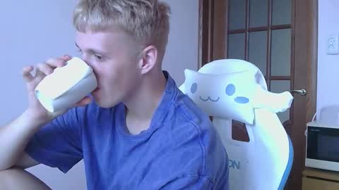 Tim WhiteS online show from September 10, 1:34 pm