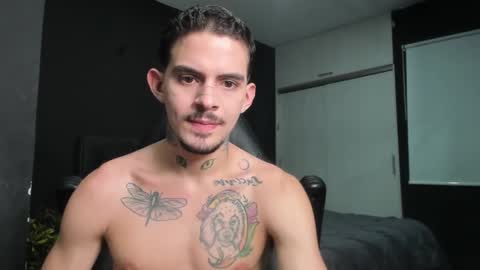 Snapshot of timothy_eliot chatting on December 4, 7:22 am wanna play bareback uncut colombian couple new twink bbk online show from December 4, 7:22 am