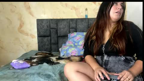 tina_russo online show from April 21, 3:24 am