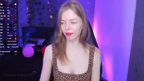 Tina Tayllor MY SHEDULEMondayTuesdaySaturdaySunday online show from March 3, 3:54 pm