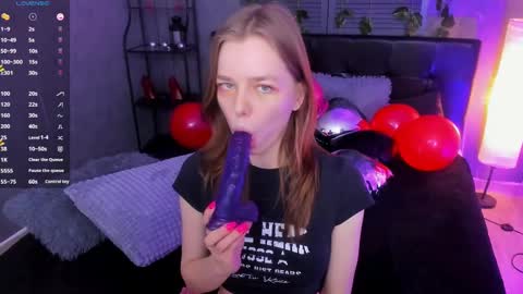 Tina Tayllor MY SHEDULEMondayTuesdaySaturdaySunday online show from February 19, 2:44 pm