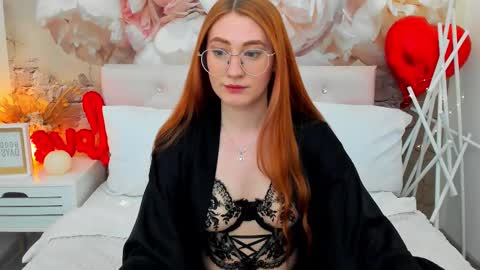 Tina online show from March 12, 1:37 pm