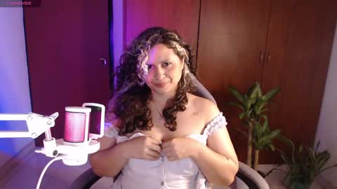 Tina queen  online show from November 23, 2:53 am