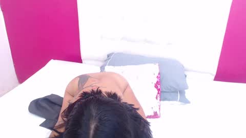 tiny_whore18 online show from February 13, 2:52 pm