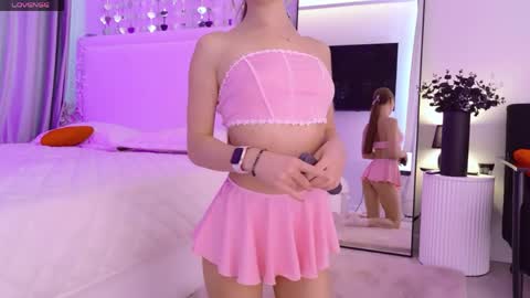 Im Tiny   -- Online  at 8 AM GMT  online show from April 15, 7:44 am