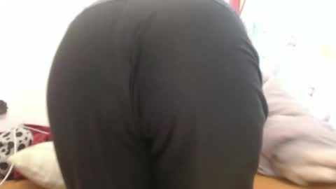 tinyslut66 online show from April 7, 9:55 am