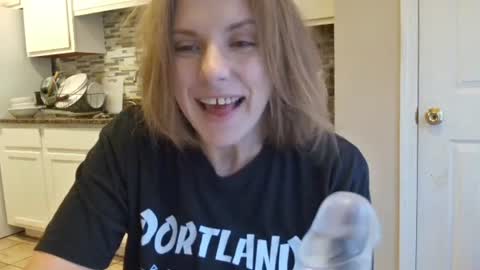 tinywithtiddies online show from October 25, 1:55 pm