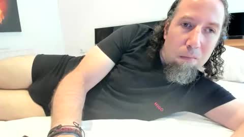 Tirolerboy27 online show from June 8, 1:34 pm