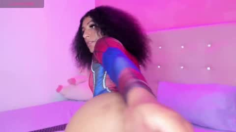 Tish online show from January 25, 9:14 pm