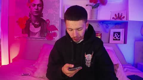 Titan online show from February 5, 3:13 am