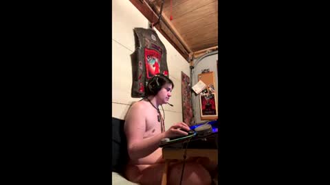 anon online show from June 9, 4:12 am
