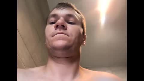 tobiasz950215 online show from June 5, 8:09 am