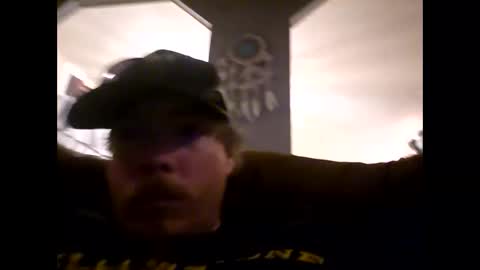 who wamts to hook up online show from February 10, 3:09 am