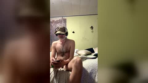 toddpascoe77 online show from April 16, 6:57 am