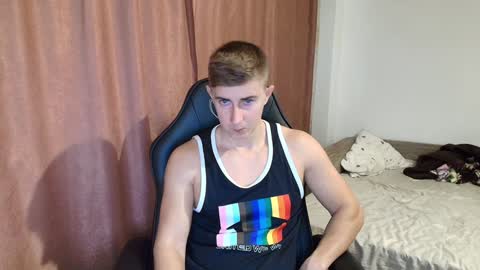 todhorny987 online show from January 13, 7:43 am