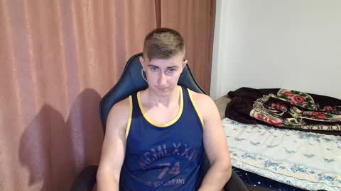 todhorny987 online show from December 18, 12:07 pm