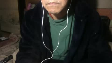 small man online show from March 7, 10:56 am