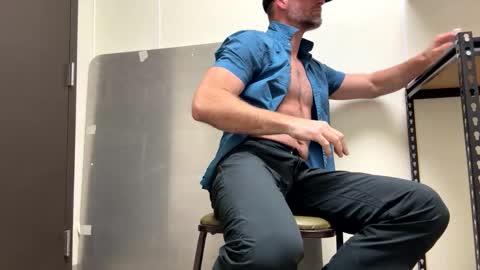 The Beekeeper online show from December 5, 9:34 pm