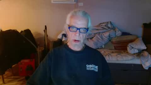 tom112292014 online show from March 11, 12:17 pm