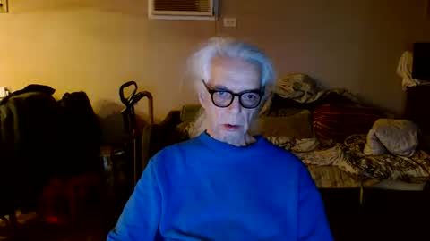 tom112292014 online show from November 18, 12:24 am