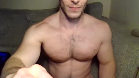 tom90ukx online show from December 31, 5:40 pm