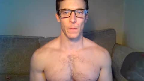 tom90ukx online show from February 28, 10:30 am