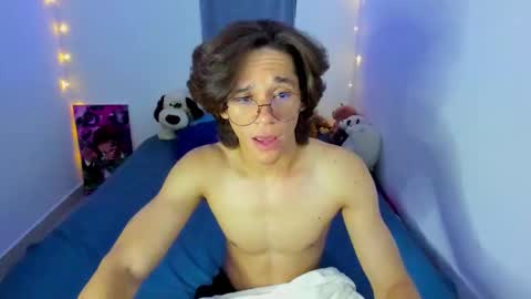 Tom Blue online show from March 16, 12:25 am