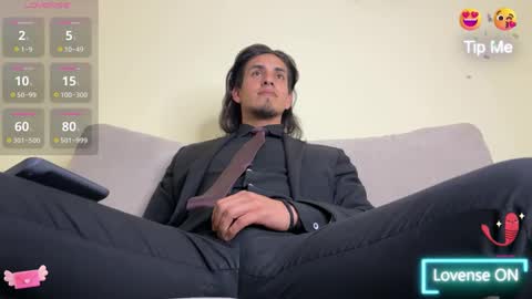 Snapshot of tom_blunt96 chatting on March 12, 12:09 am TOM online show from March 12, 12:09 am
