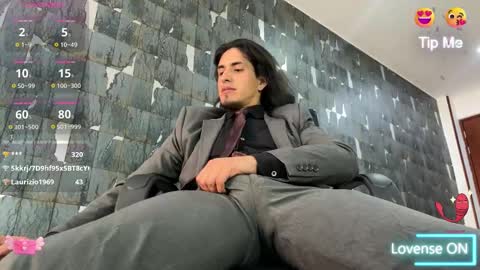 Snapshot of tom_blunt96 chatting on March 3, 12:06 pm TOM online show from March 3, 12:06 pm