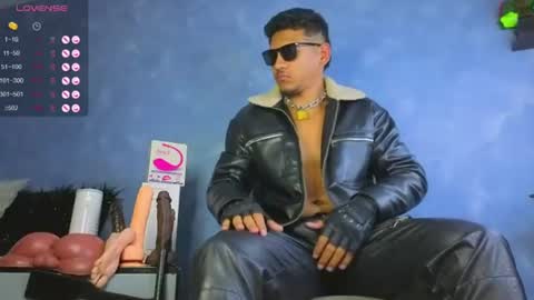 Tom online show from July 7, 11:14 am