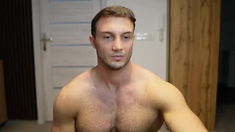 Snapshot of tom_fordd chatting on September 15, 9:44 am Tom online show from September 15, 9:44 am