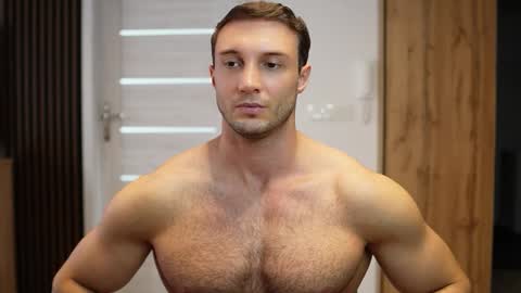 Snapshot of tom_fordd chatting on September 19, 6:39 am Tom online show from September 19, 6:39 am