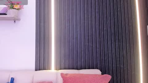 Tom muscle1 online show from September 20, 12:30 pm