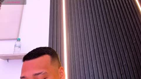 Tom muscle1 online show from October 22, 12:07 pm